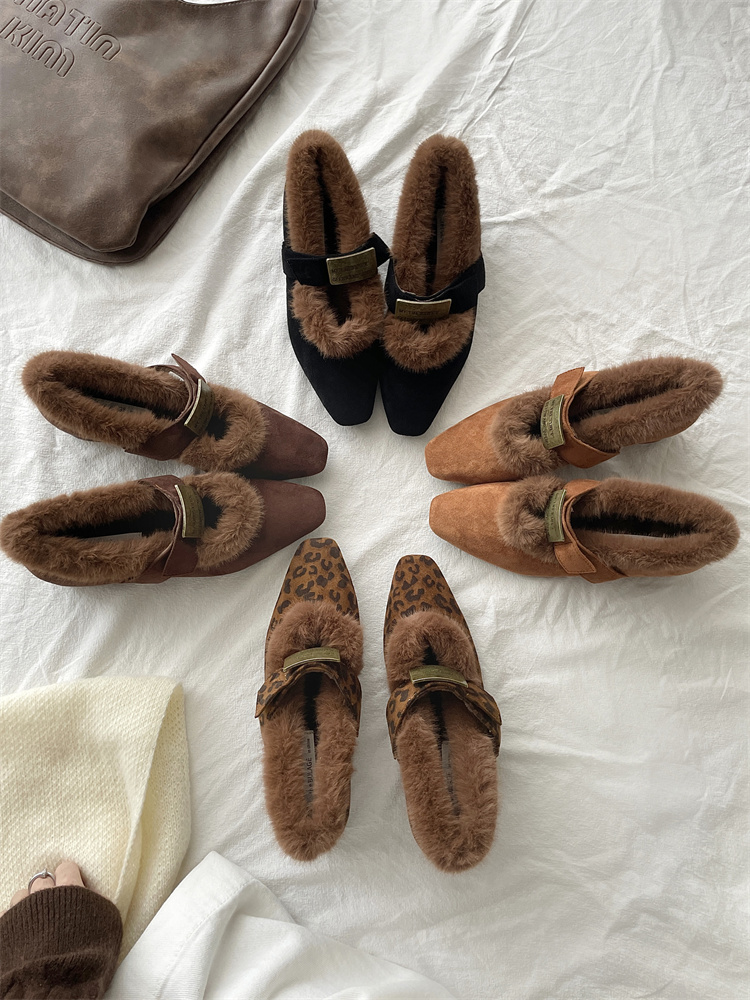 Chanel Style Chunky Heel Furry Shoes for Women Winter Mary Jane Shoes with Metal Buckle Plush Lined