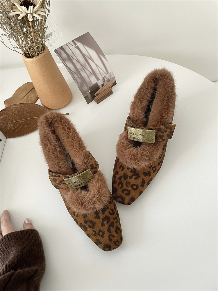 chanel-style-chunky-heel-furry-shoes-for-women-winter-mary-jane-shoes-with-metal-buckle-plush-lined_2 Chanel Style Chunky Heel Furry Shoes for Women Winter Mary Jane Shoes with Metal Buckle Plush Lined