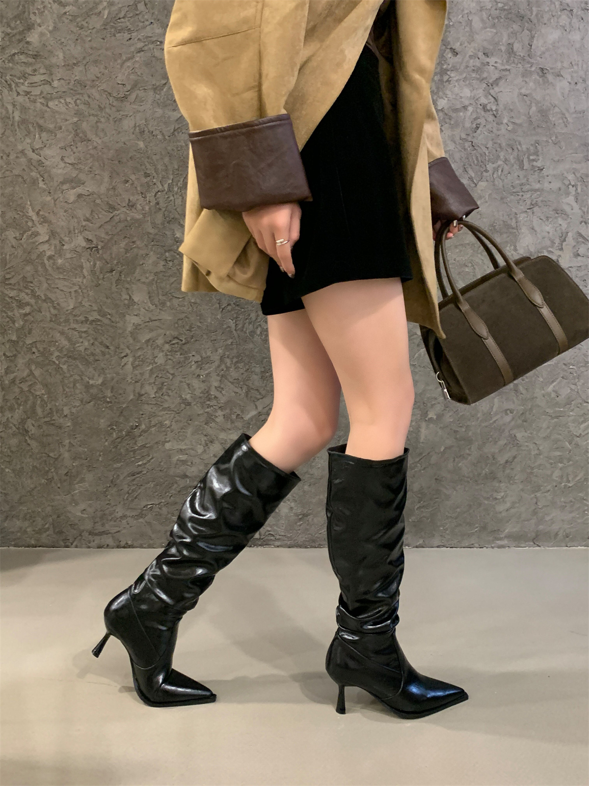 pointed-toe-european-sexy-stacked-high-heel-boots-thin-heel-slimming-pleated-tall-boots-over-knee-high-rider-boots-for-women_3 Pointed Toe European Sexy Stacked High Heel Boots Thin Heel Slimming Pleated Tall Boots Over Knee High Rider Boots for Women